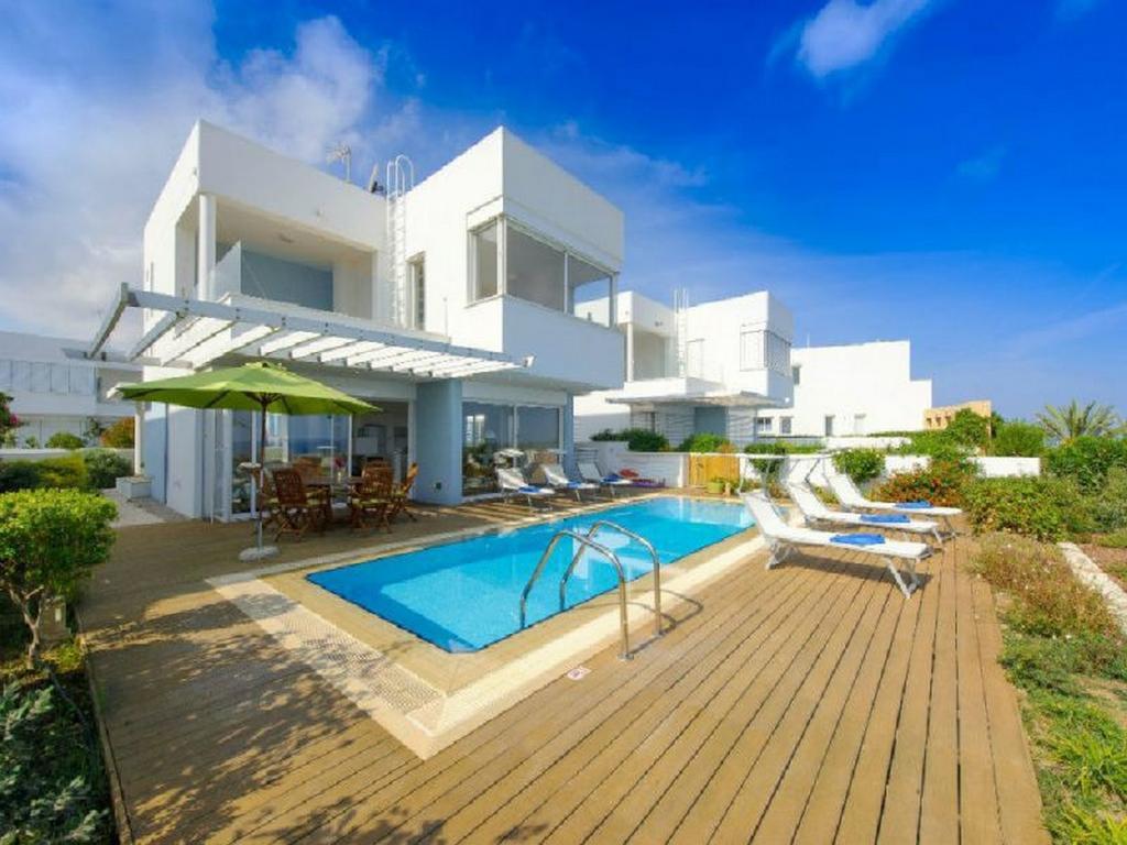 Protaras Beachfront Villa Alia Exterior photo